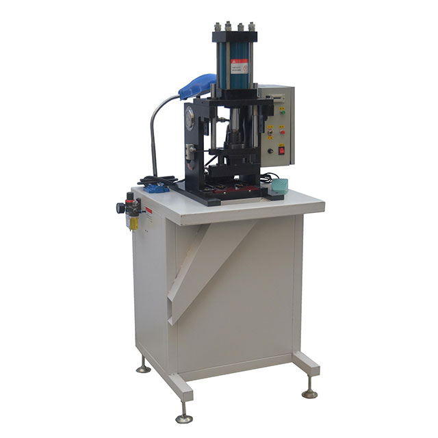 眼鏡腳套沖壓機(jī)